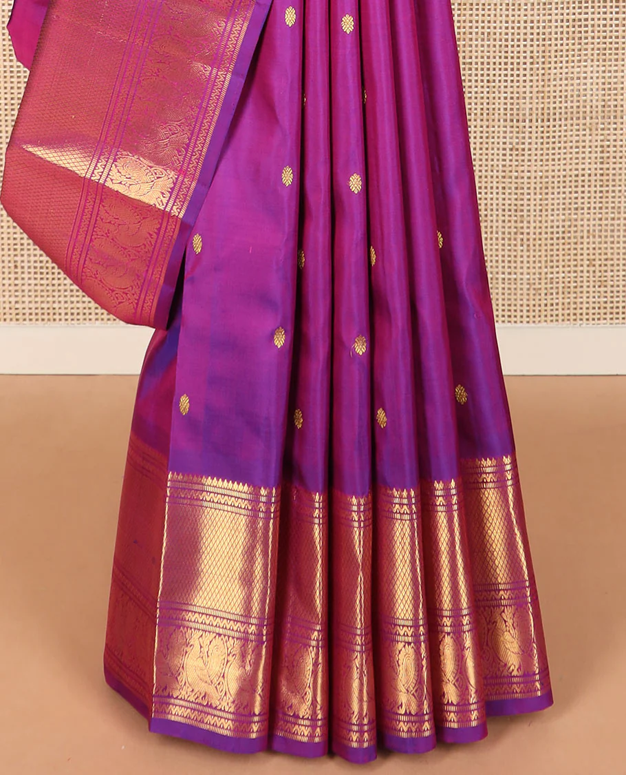 Rani pink zari buttas Kanchipuram silk saree, zari border of neli, muthu, mayil kann, and mayil designs, and pallu of traditional designs - Image 4