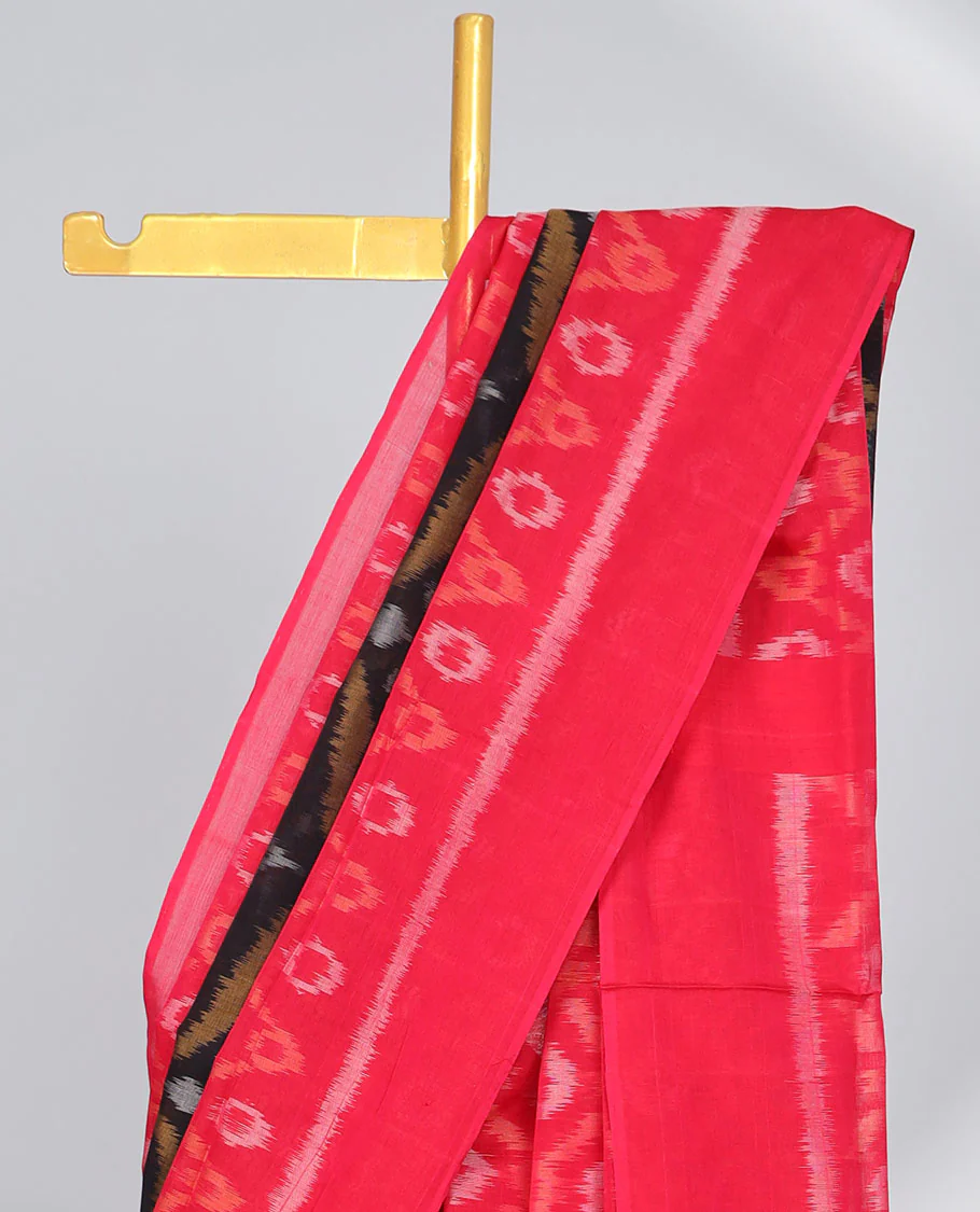 red and black argyle design ikkat cotton saree with self plain border & argyle design pallu - Image 3