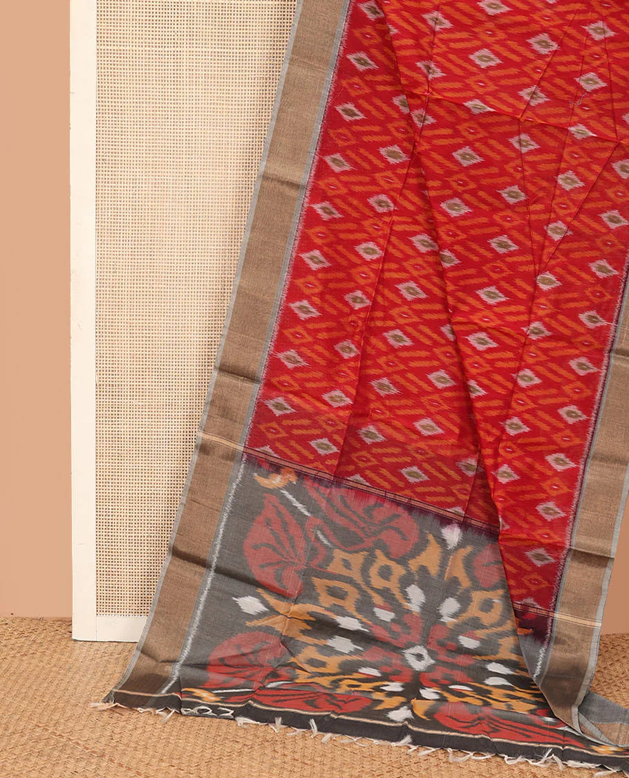 Red buttas and diamond patterned silk cotton saree, contrast bavanji border, and pallu of ikkat floral design - Image 2