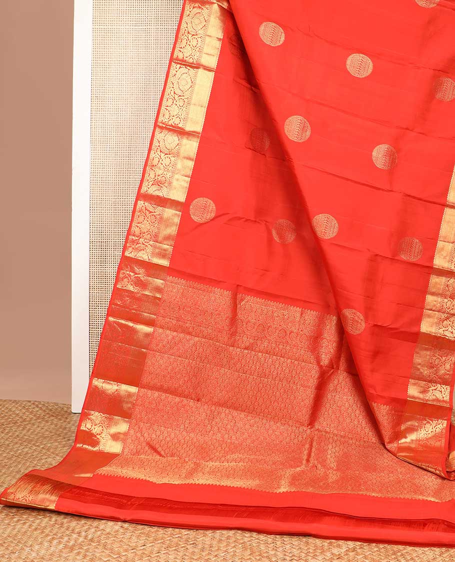 Red buttas kancheepuram silk saree with self border of rekku, banaras, kodi visiry design & jaal design pallu - Image 3