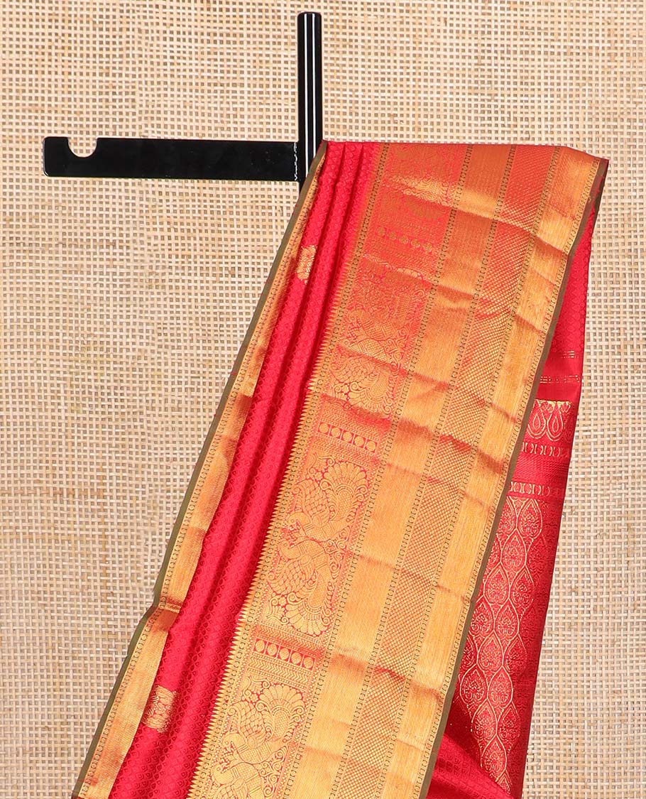 Red floral design Parampara silk saree with contrast border of rekku, paun, banaras, kuyil kann design & jaal design pallu - Image 4