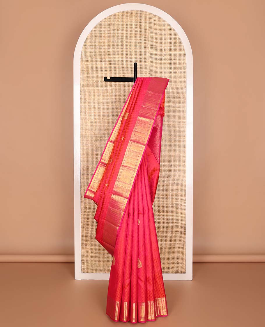 Red floral design Parampara silk saree with contrast border of thilakam mokku, muthu, manga, poo chakram design & floral design pallu