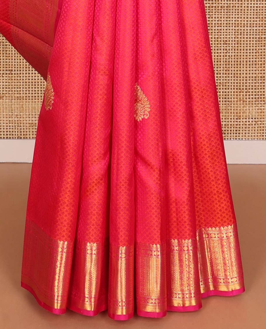 Red floral design Parampara silk saree with contrast border of thilakam mokku, muthu, manga, poo chakram design & floral design pallu - Image 5