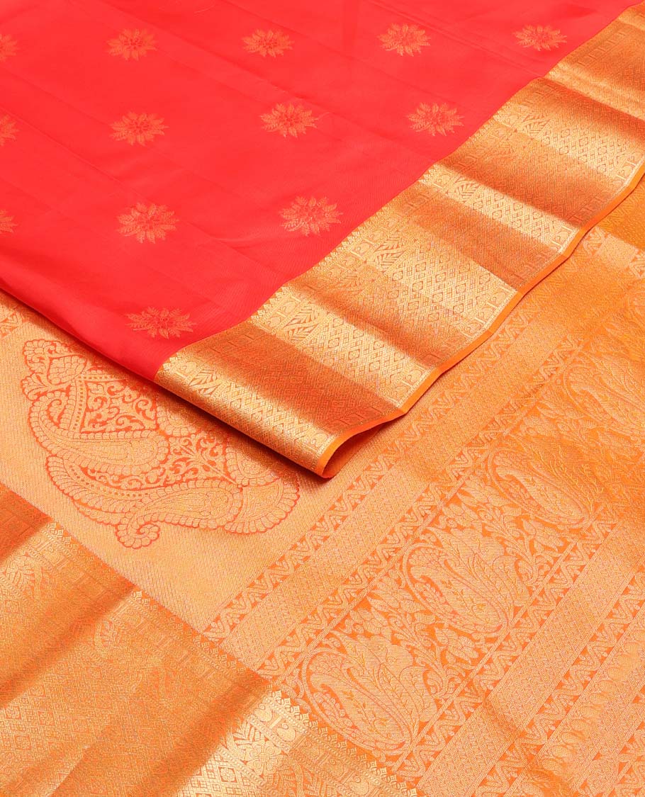 Red flower buttas Vasundhara Lite Silk Mix Saree, contrast border of thilakam mokku,manga,kodi visiry & jaal & manga motif pallu - Image 2