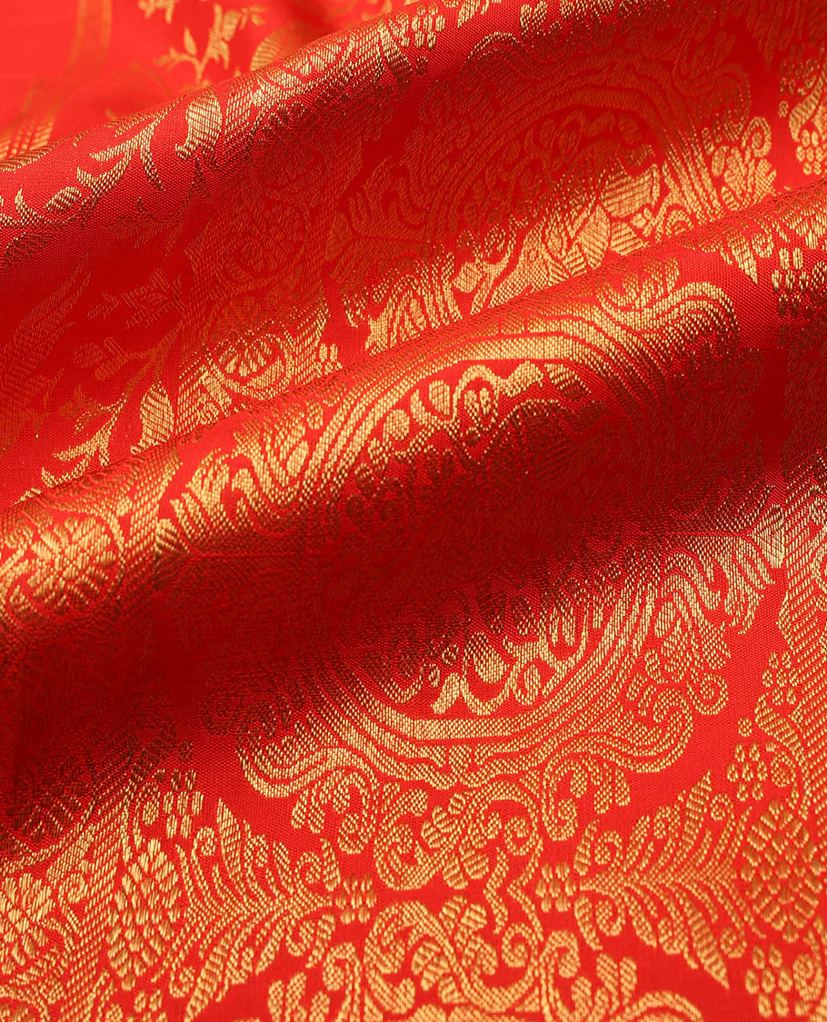Red jacquard Samudrika silk saree, zari border of rekku,rettai neli,jaal,kodi visiry,round yaanai & round mayil & intricate pallu - Image 4