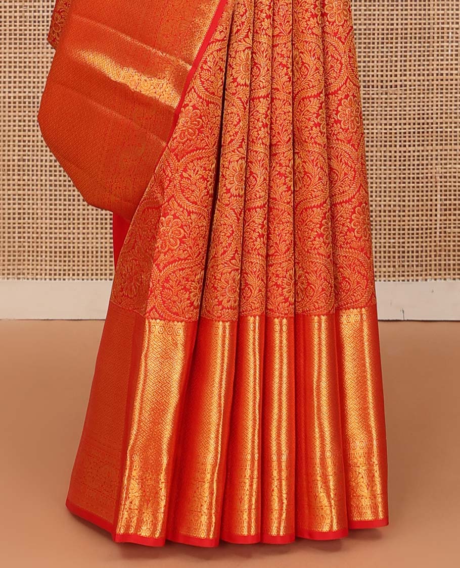 Red jacquard wedding silk saree, zari border of rekku, and paiyaadi kattam, and jaal pallu - Image 4