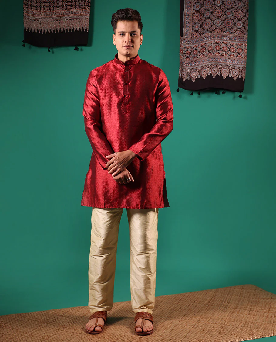 Red peacock eye style diamond patterns embossed full-sleeved men's kurta - Image 2