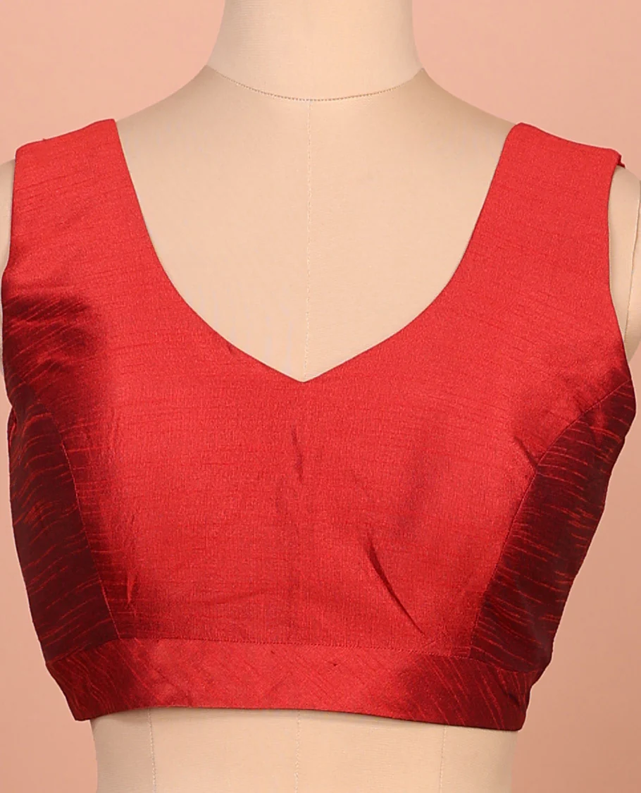 Red plain front-back V-neck sleeveless readymade blouse - Image 3