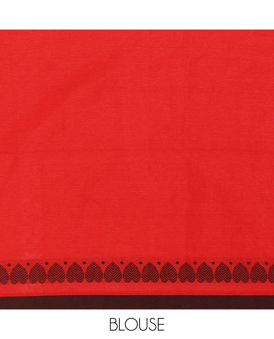 Red plain khadi cotton saree with contrast border and plain pallu with tussels - Image 4