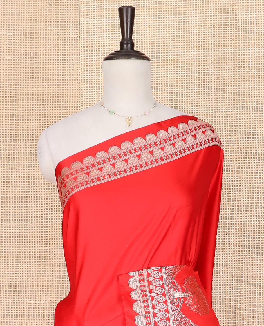 Red plain mushru silk saree, self-border of scallop design, floral, and tree motifs, and intricately designed pallu - Image 3