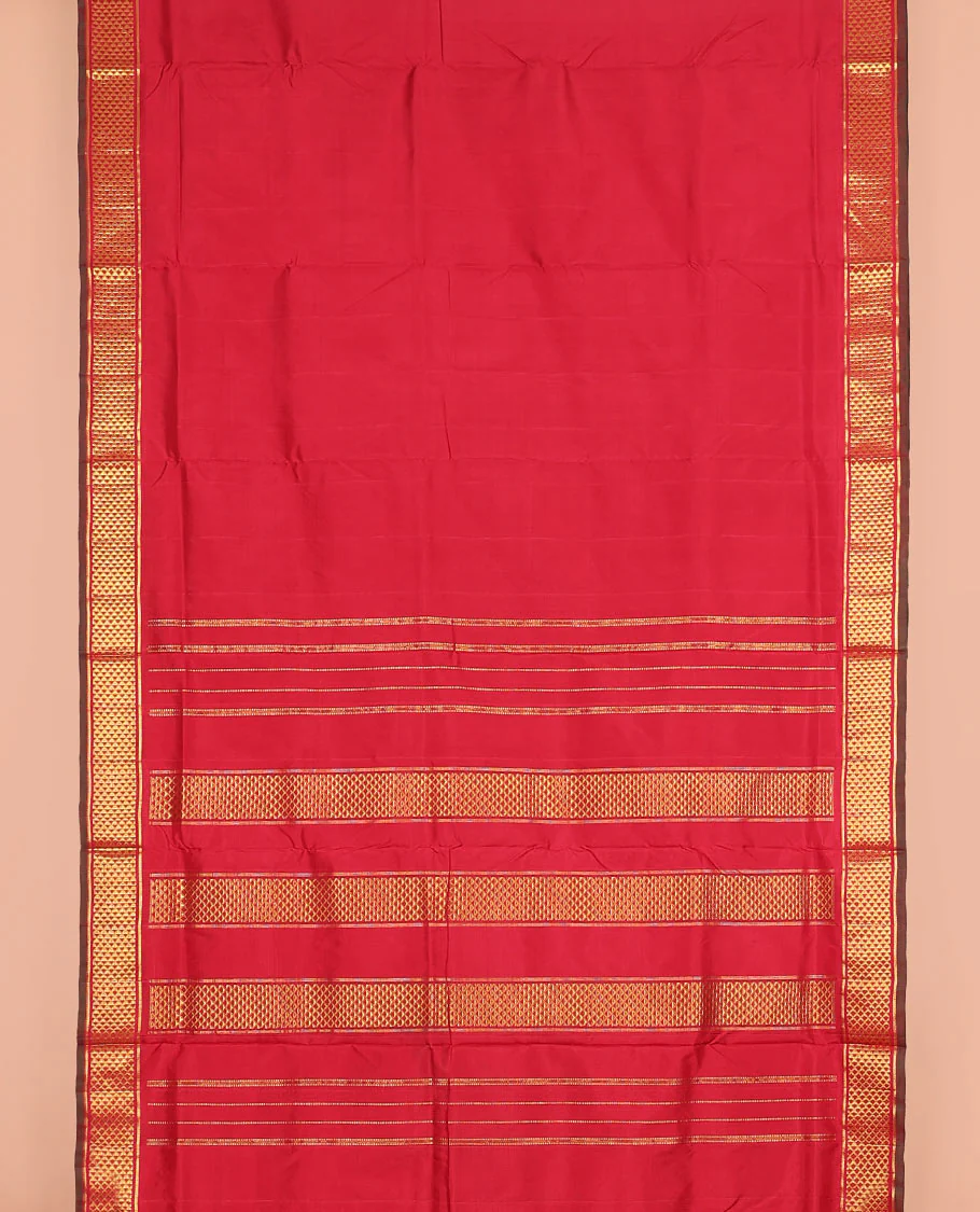 Red plain nine-yard silk saree, ara maadam designs border, and pallu of ara maadam designs - Image 2