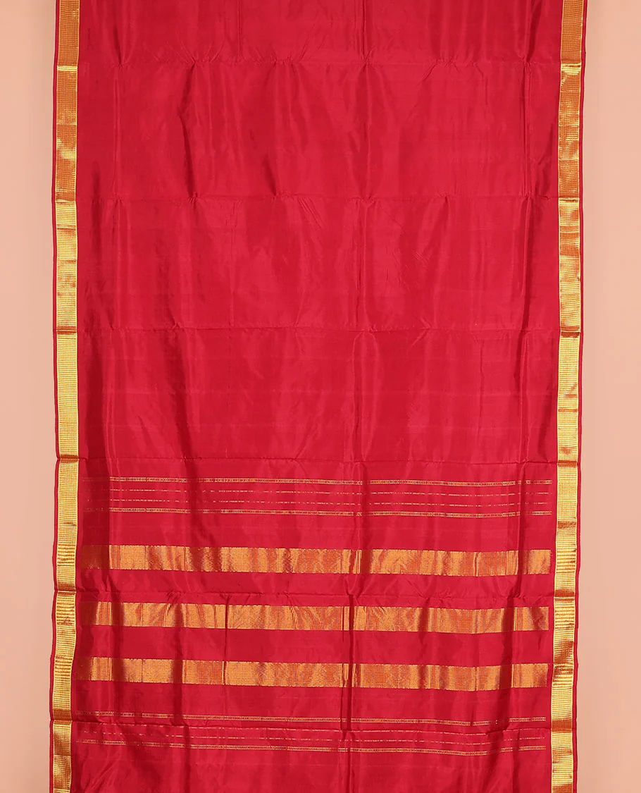 Red plain nine-yard silk saree, zari border, and pallu of muthu stripes - Image 2