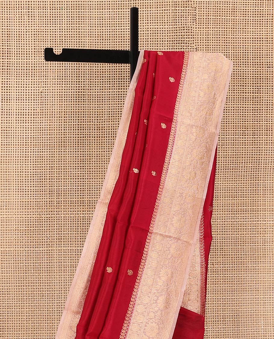 Red Raw Mango Silk Saree Decorated with Buttas, Featuring a Contrast Floral Creeper Zari-Designed Border, a Pallu Adorned with Chevron Zari Designs, Paired with a Contrast Blouse - Image 3