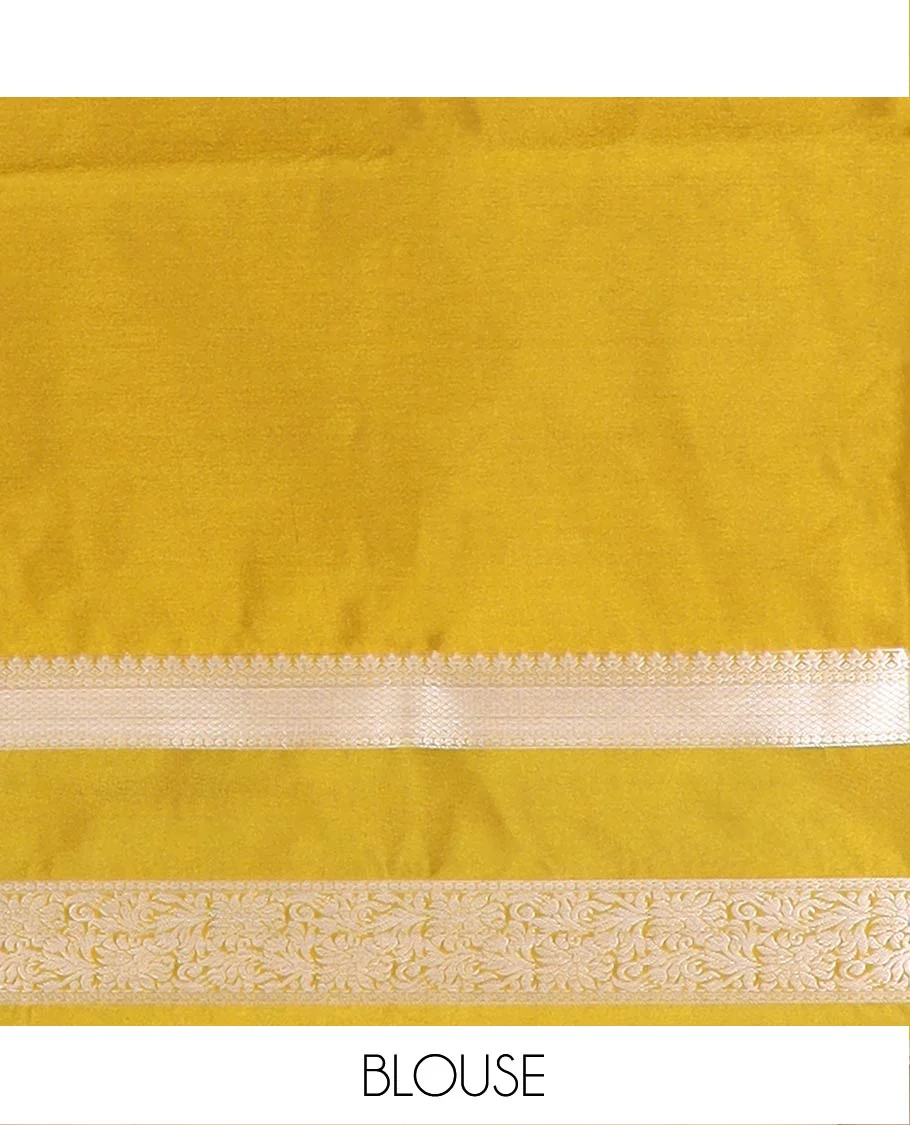 Red Semi-Soft Silk Saree Bedecked with Zari Buttas, Complemented by Contrast Traditional Zari Design Rettai Pettu Border, Pallu Gleamed Up with Scallop Designs, and Paired with a Contrast Blouse - Image 5