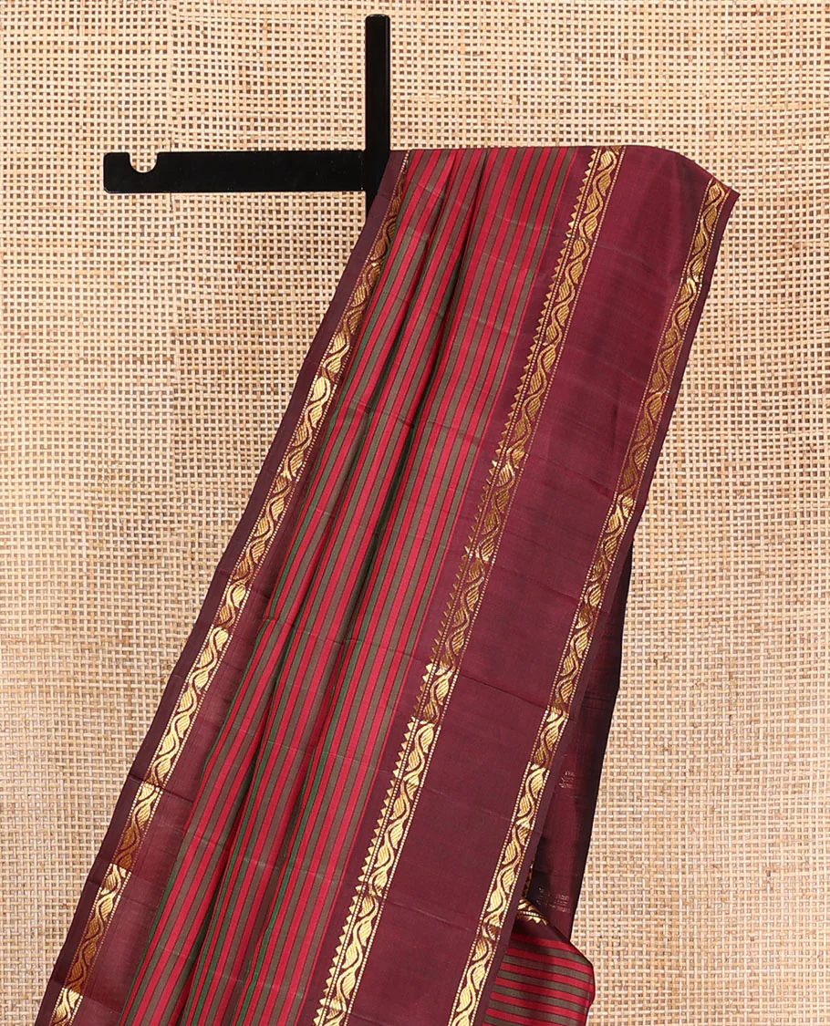 Red striped Kanchipuram silk saree, contrast rettai pettu border of rekku, muthu, and leaf creeper designs, and zari striped pallu - Image 3