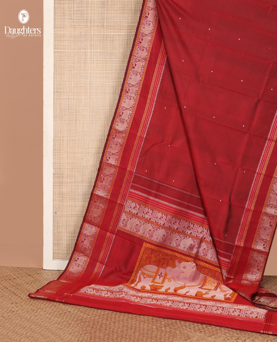 Red thread buttas Kanchipuram silk saree, rettai pettu border of rekku, rudraksham, yaanai, and Pichwai cow designs, and pallu features Vrishabha Kunjara design - Image 3