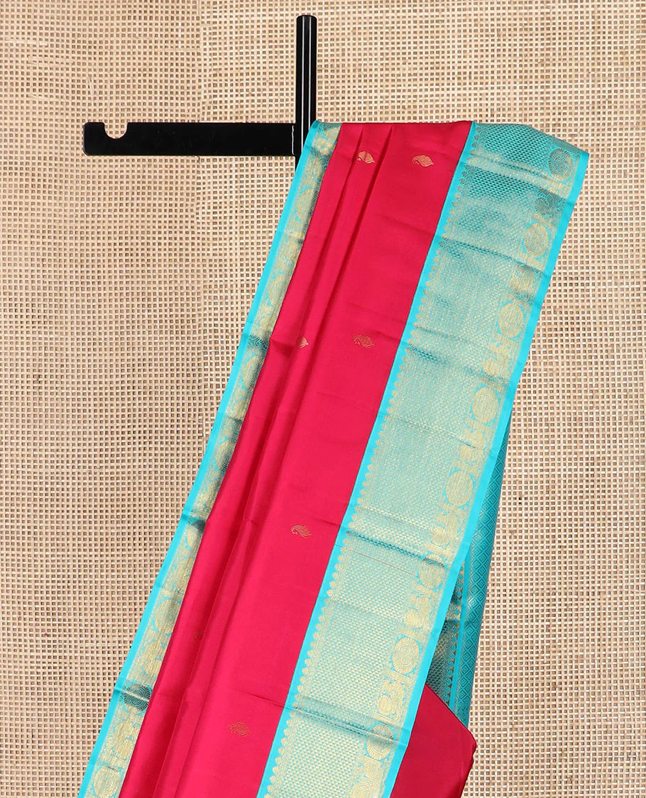 Red vanki manga buttas Kanchipuram silk saree, contrast korvai border of salngai, banaras, ara maadam, and anna chakram designs, and jaal pallu - Image 3