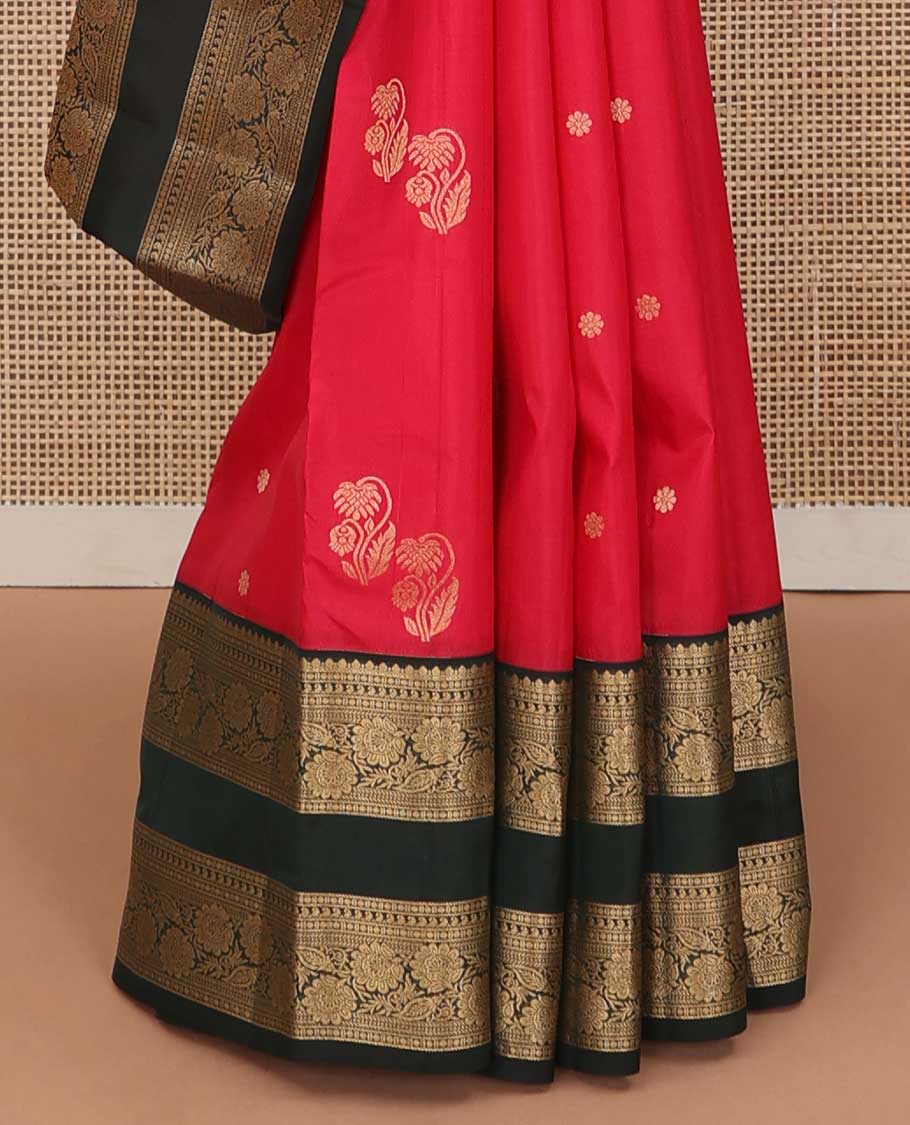 Red zari buttas Vasundhara silk saree, contrast rettai pettu border of manga, paisa and kodi visiry designs, and floral design pallu - Image 5