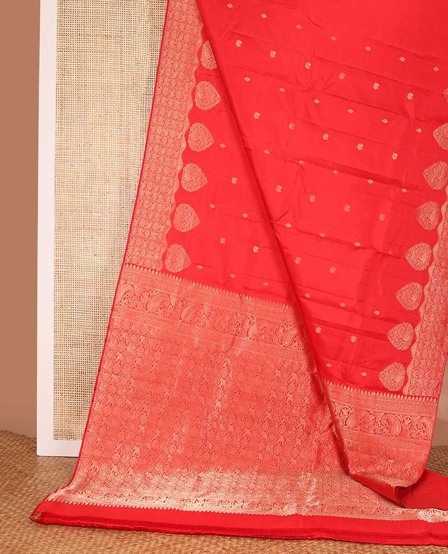 Red zari buttas Vasundhara silk saree, zari border and pallu of yanaai, diamond, chakram and mayil buttas enclosed checks - Image 3
