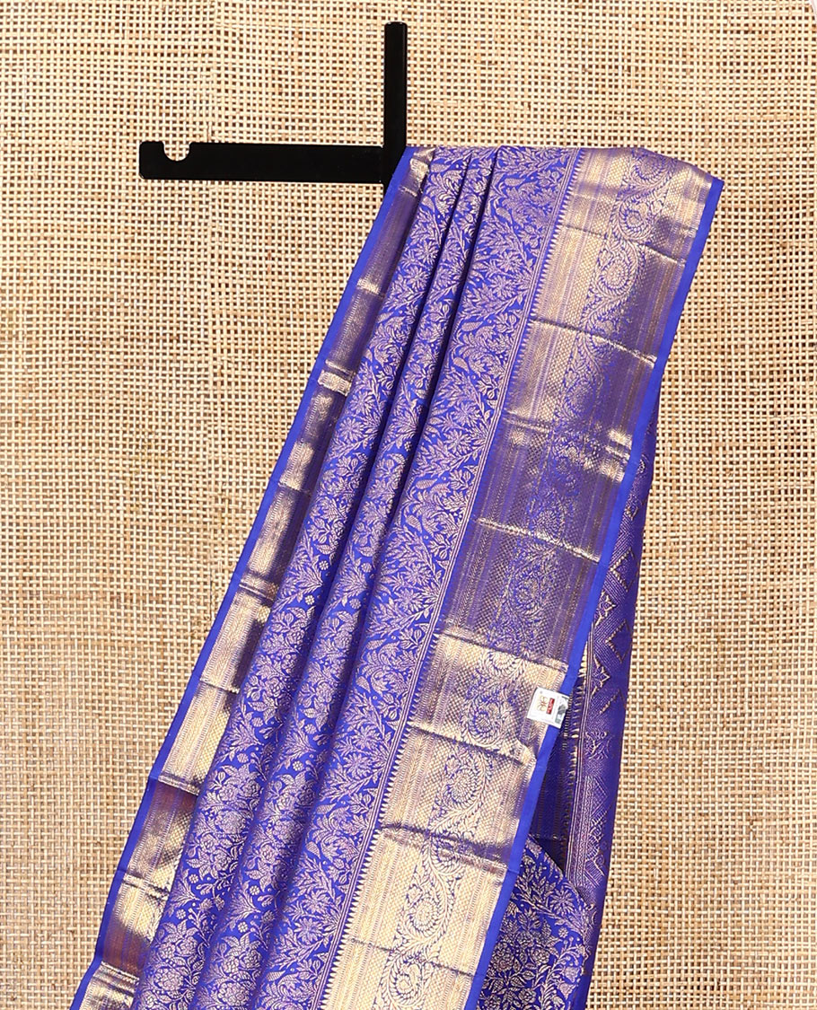 Royal blue jacquard kanchipuram silk saree, zari border of thazampoo rekku, muthu, kathir, kuyil kann, and dhavana kodi designs, and intricate pallu - Image 3