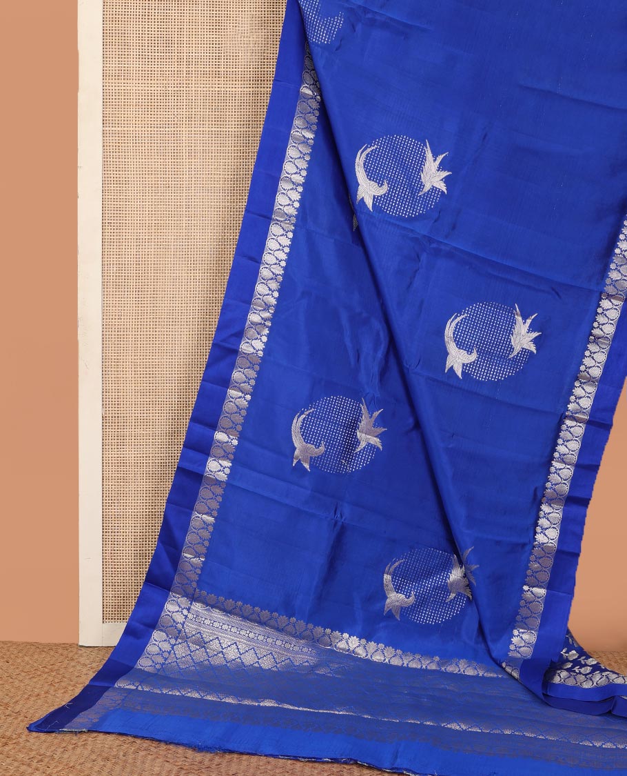 Royal blue zari buttas raw mango silk saree, floral-scallop border, and sliver color zari rich pallu of jaal design - Image 3