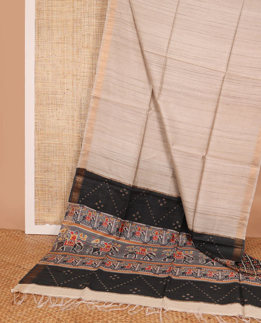 Sandal plain design tussar saree, zari border & contrast pallu adorned with patola-style elephant motifs print - Image 3