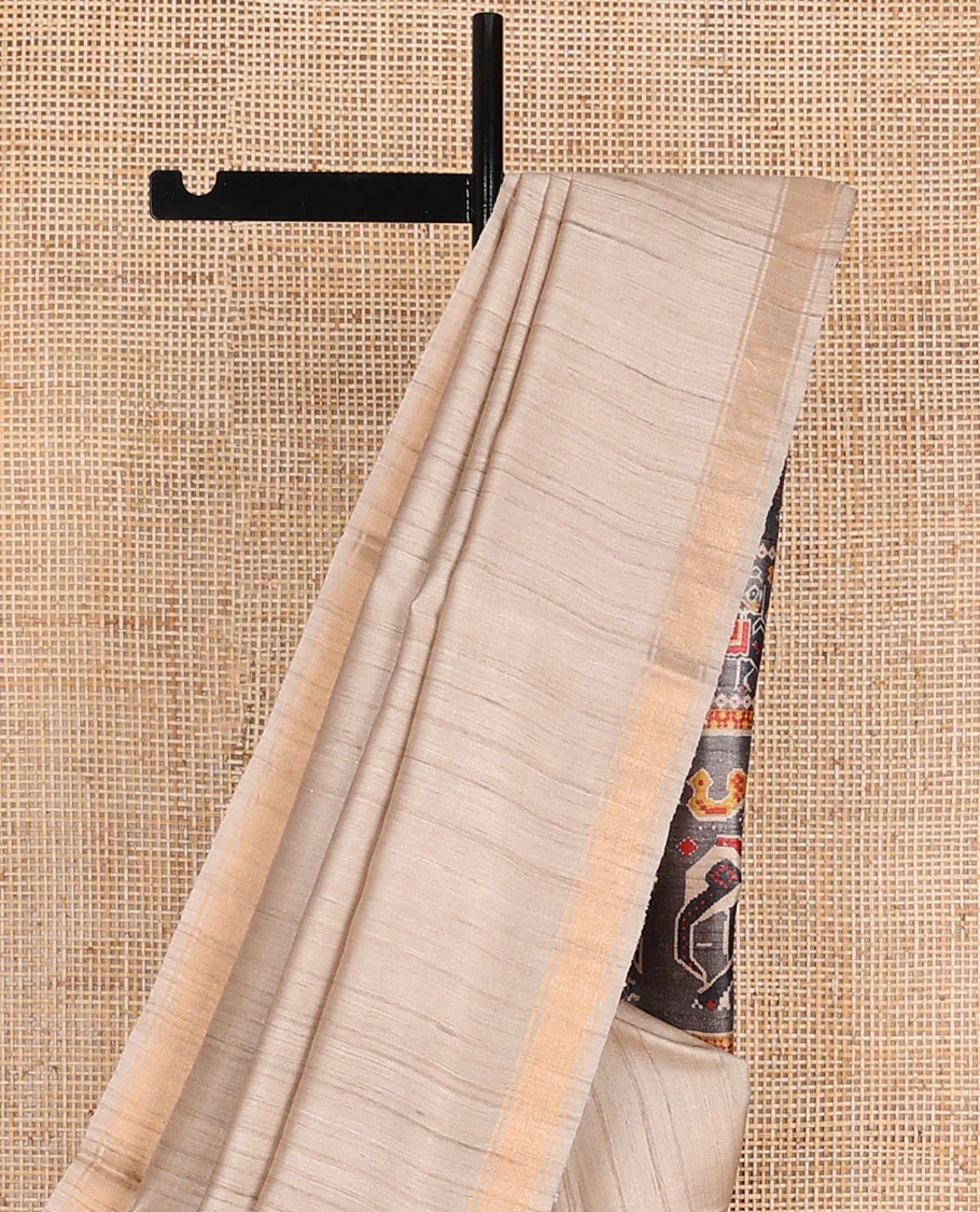Sandal plain design tussar saree, zari border & contrast pallu adorned with patola-style elephant motifs print - Image 4