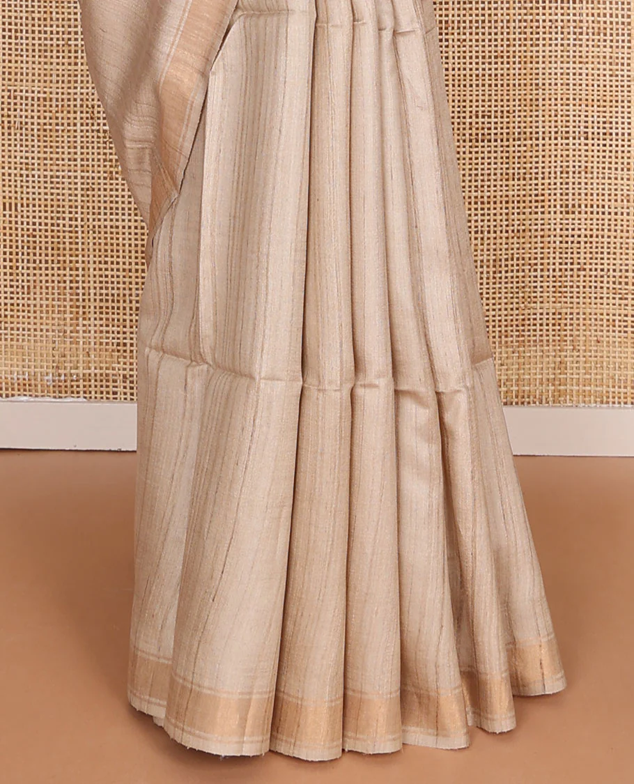Sandal plain design tussar saree, zari border & contrast pallu adorned with patola-style elephant motifs print - Image 5