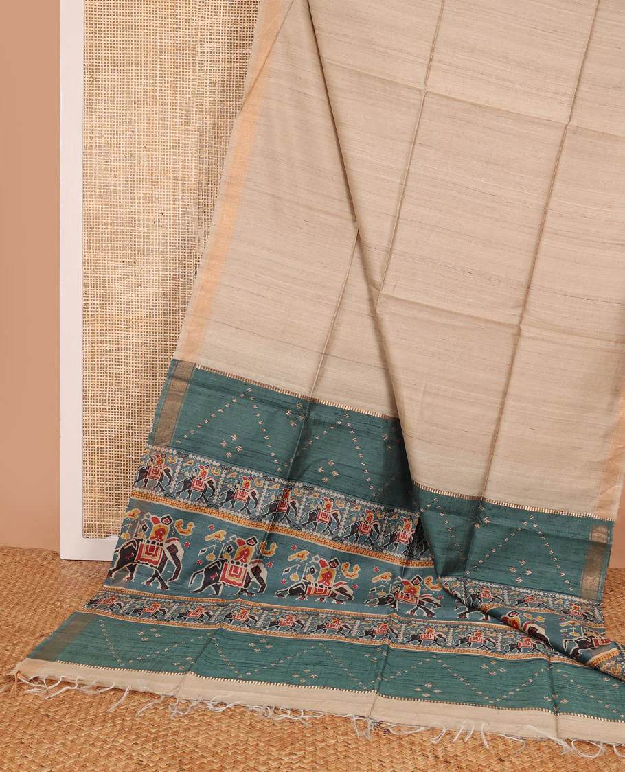 Sandal plain design tussar saree, zari border & contrast pallu of patola-style elephant motifs print - Image 3