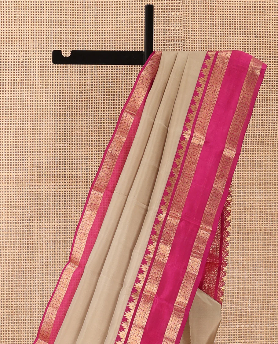 Sandal plain Kanchipuram silk saree, contrast rettai pettu border of thazampoo rekku, neli, chakram, and kuthirai, and jaal pallu - Image 4