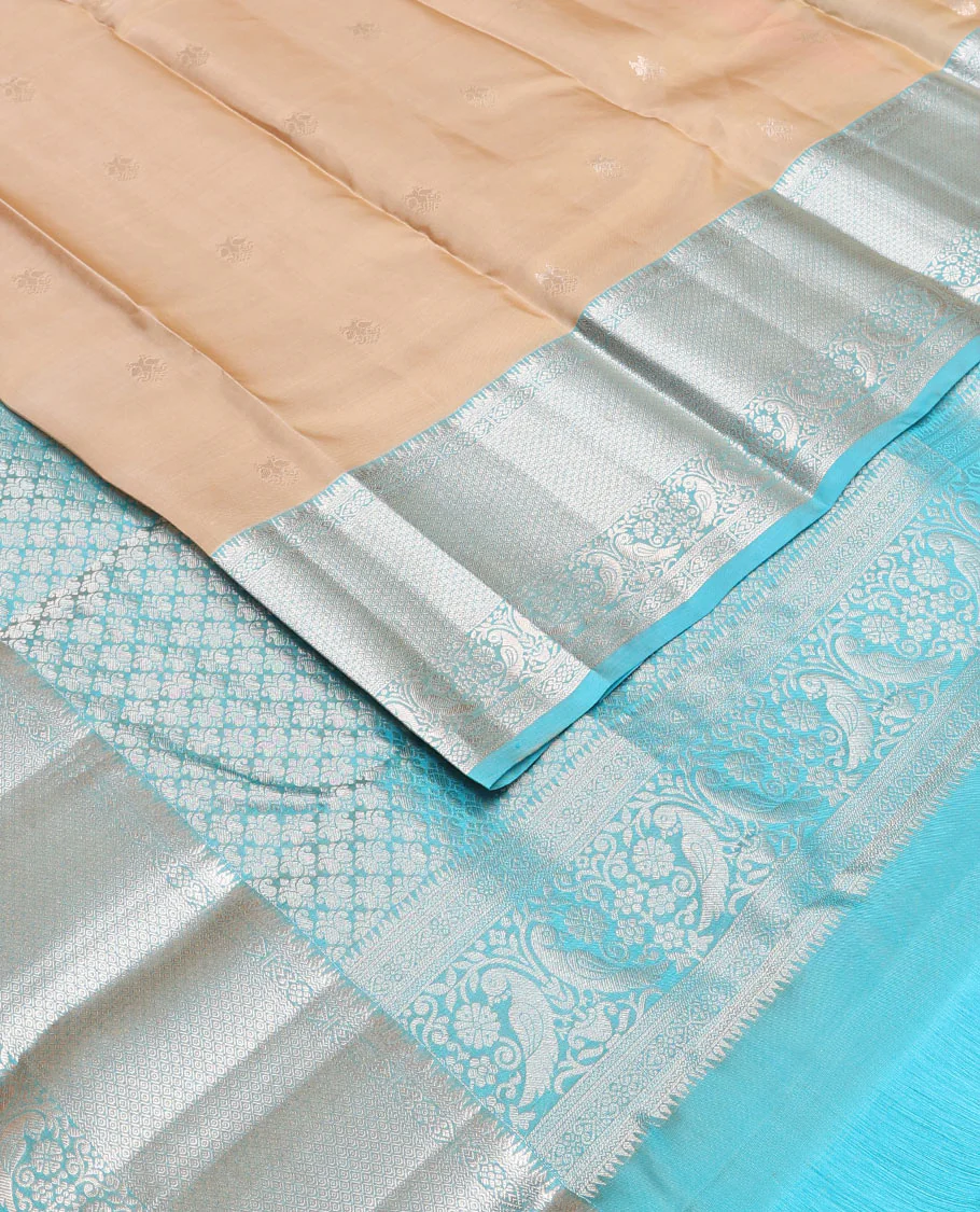 Sandal zari buttas Vasundhara Lite Silk Mix Saree, contrast border of jadai nagam, then kuli kann & kili motifs & rettai manga steeped pallu - Image 2