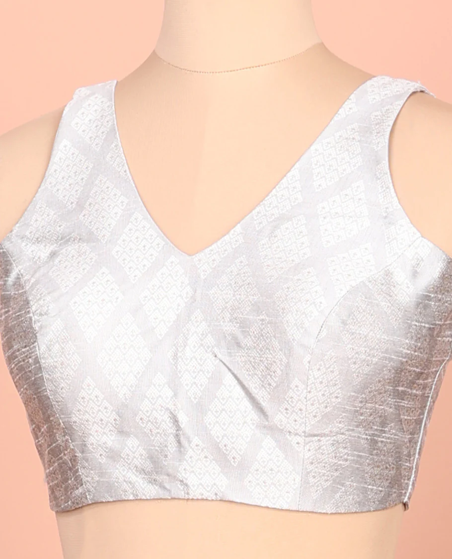 Silver jaal patterned front-back V-neck elbow-sleeve readymade blouse - Image 2
