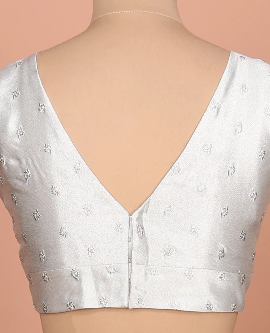 Sliver embroidered buttas front-back V-neck sleeveless readymade blouse - Image 4