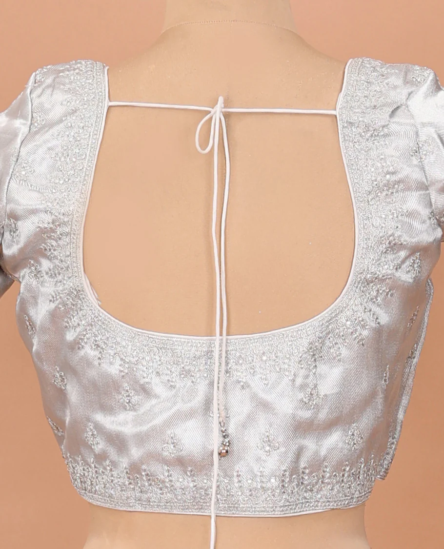 Sliver thread embroidered front-back round neck elbow sleeve blouse - Image 4