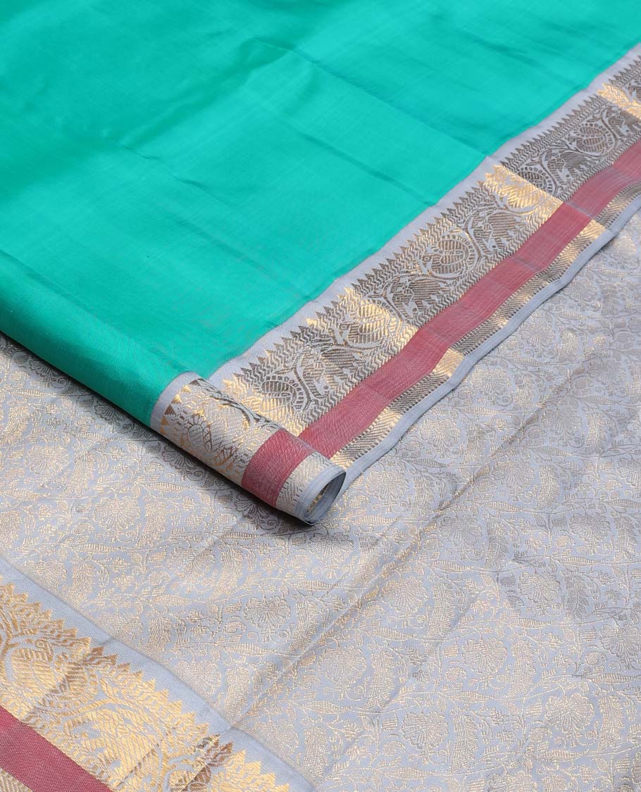Turquoise plain Kanchipuram korvai silk saree, contrast neer korvai border of rekku, muthu, banaras, and kodi mayil and yaanai designs, and floral jaal pallu - Image 2