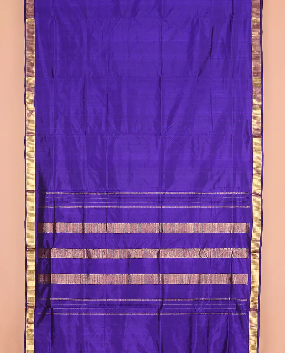 Violet plain nine-yard silk saree, zari Muthu design border, and pallu of zari designs - Image 2