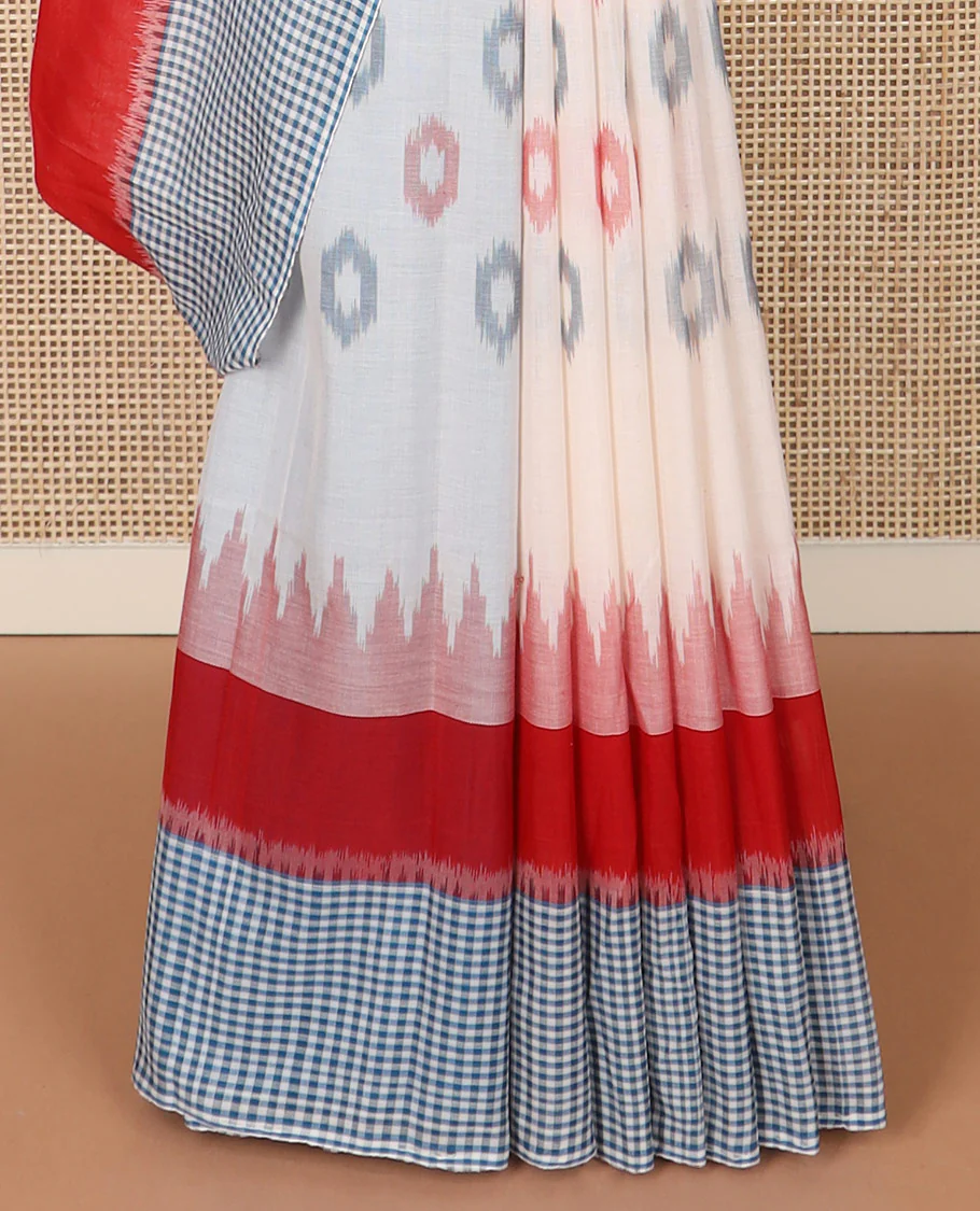 White buttas Pochampally ikkat saree, contrast ganga jamuna temple one-side checked border, and ikkat design pallu - Image 4