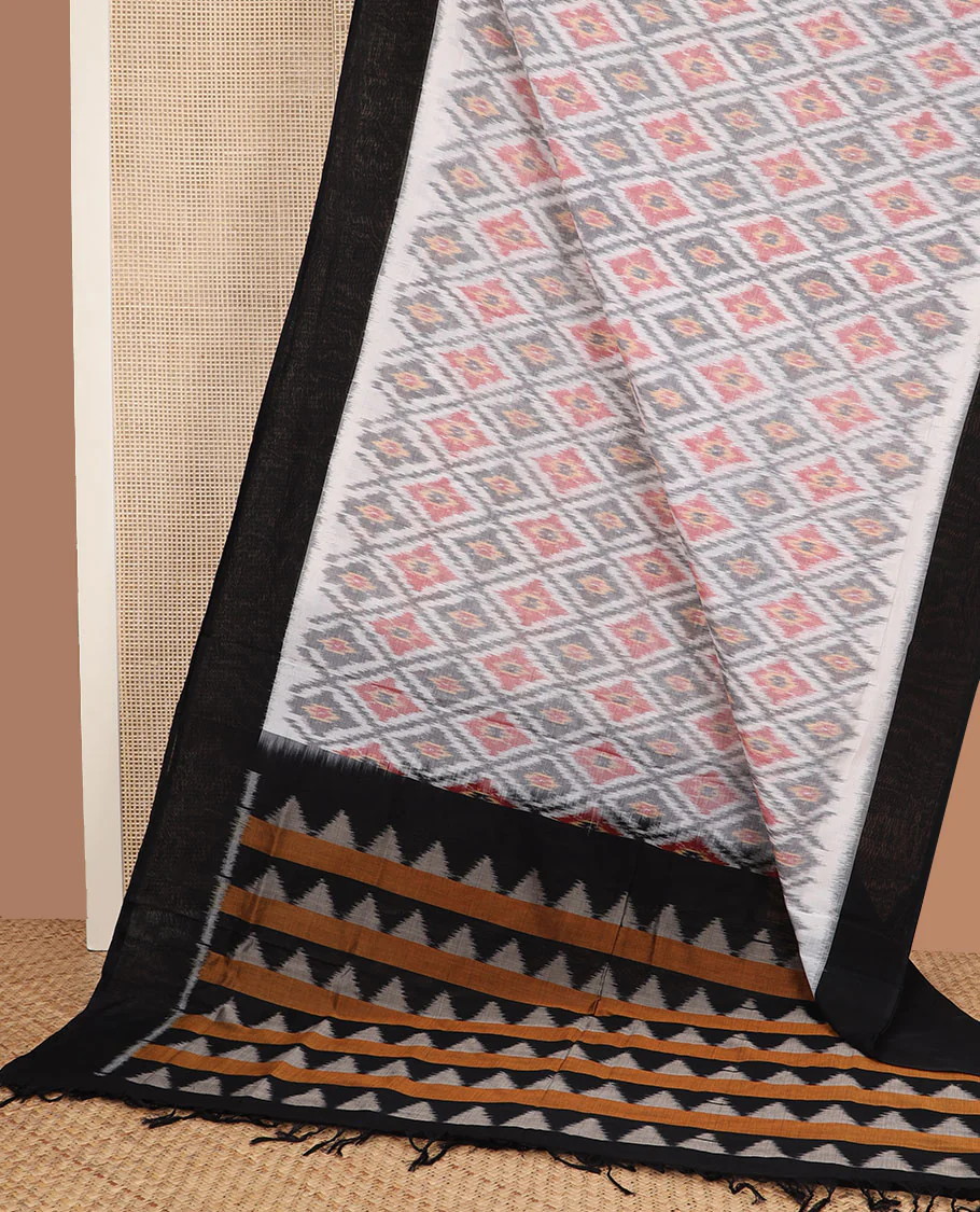 White jaal-patterned Pochampally cotton saree, contrast border & pallu of ikkat triangles - Image 2