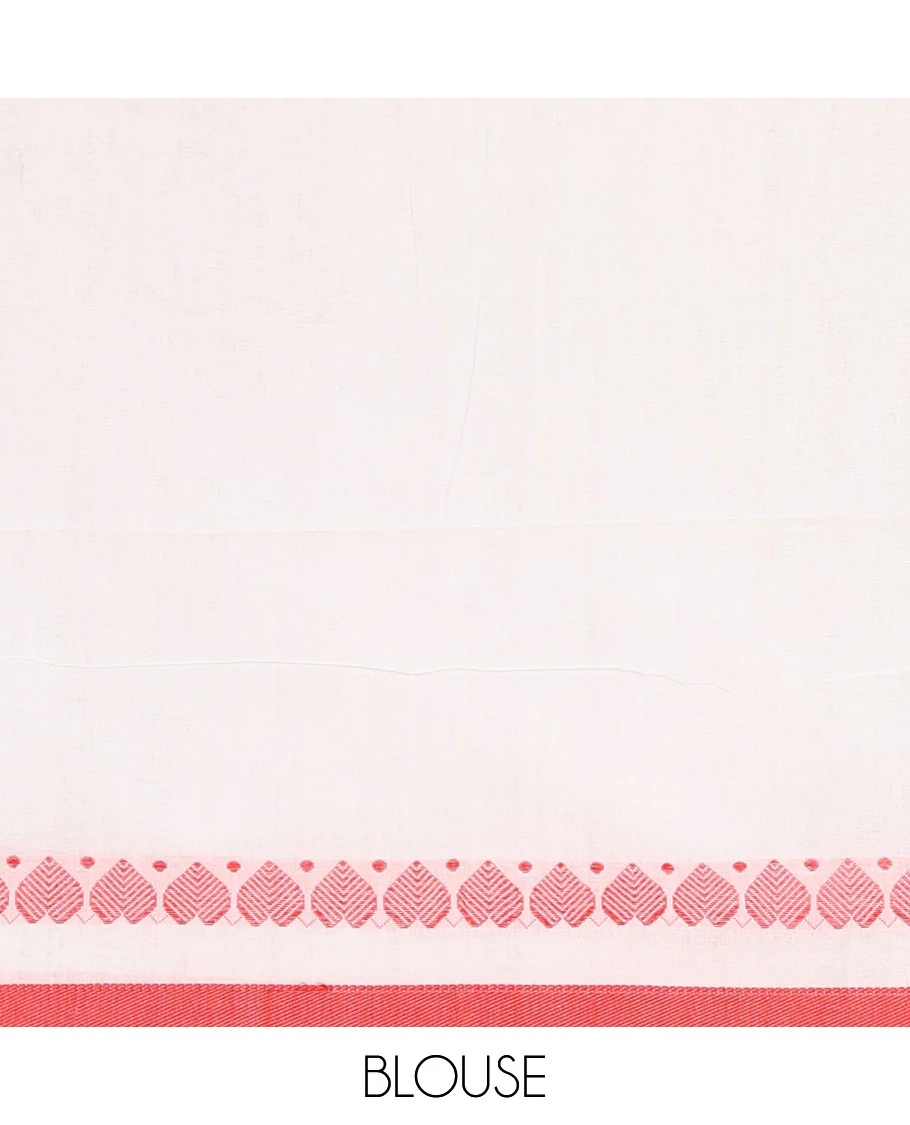 White plain khadi cotton saree with contrast border and plain pallu with tussels - Image 4