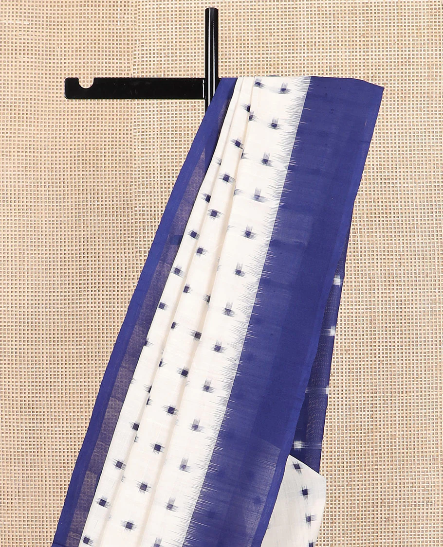 White square buttas Pochampally ikkat saree, contrast plain border, and square buttas pallu - Image 3