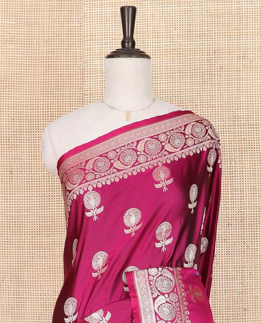 Wine zari buttas mushru silk saree, floral creeper design border, and intricately designed pallu - Image 3