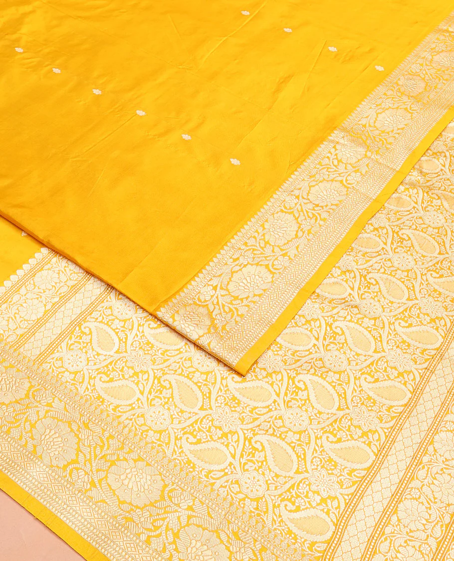 Yellow buttas banarasi kathan silk saree, floral creeper border, and pallu of paisley jaal design - Image 3