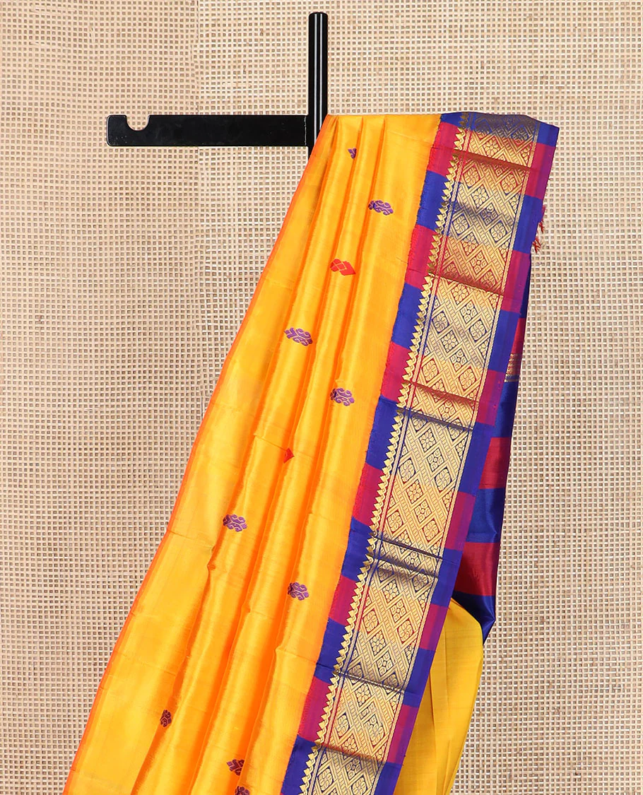 Yellow buttas Kanchipuram silk saree, contrast korvai border of thilakam mokku, banaras & jaal design & pallu of zari design - Image 4
