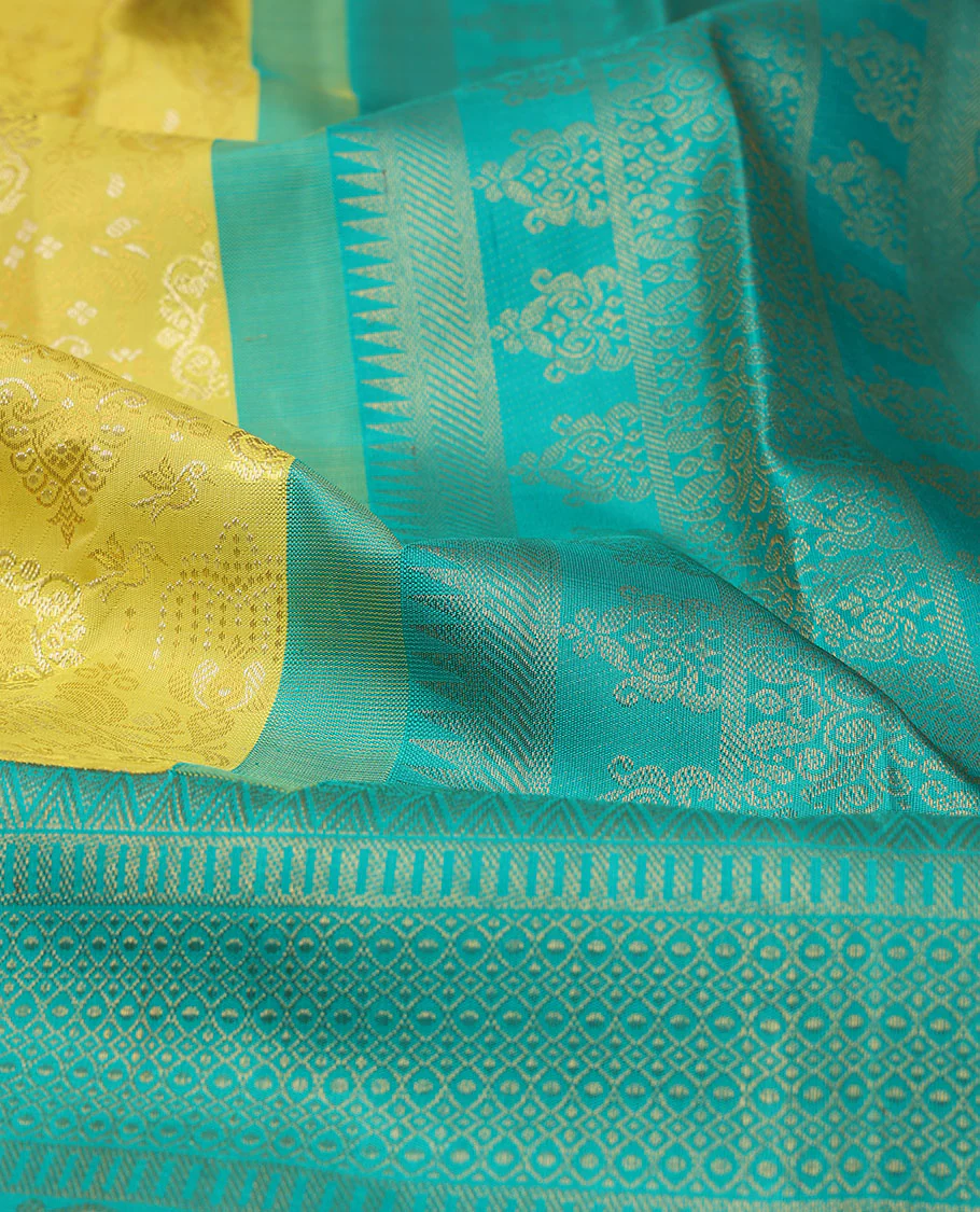 Yellow jacquard Samudrika silk saree, contrast geometric patterned zari border & argyle patterned pallu - Image 4