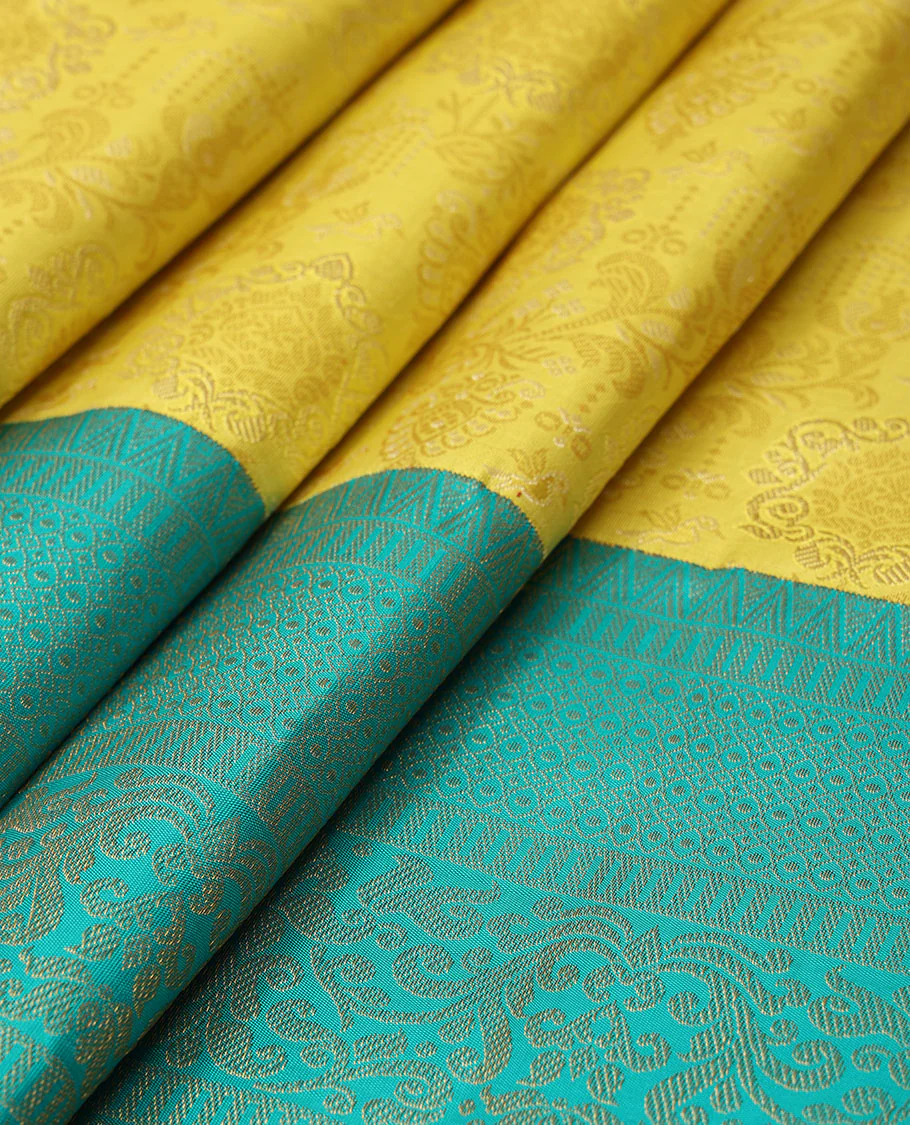 Yellow jacquard Samudrika silk saree, contrast geometric patterned zari border & argyle patterned pallu - Image 5