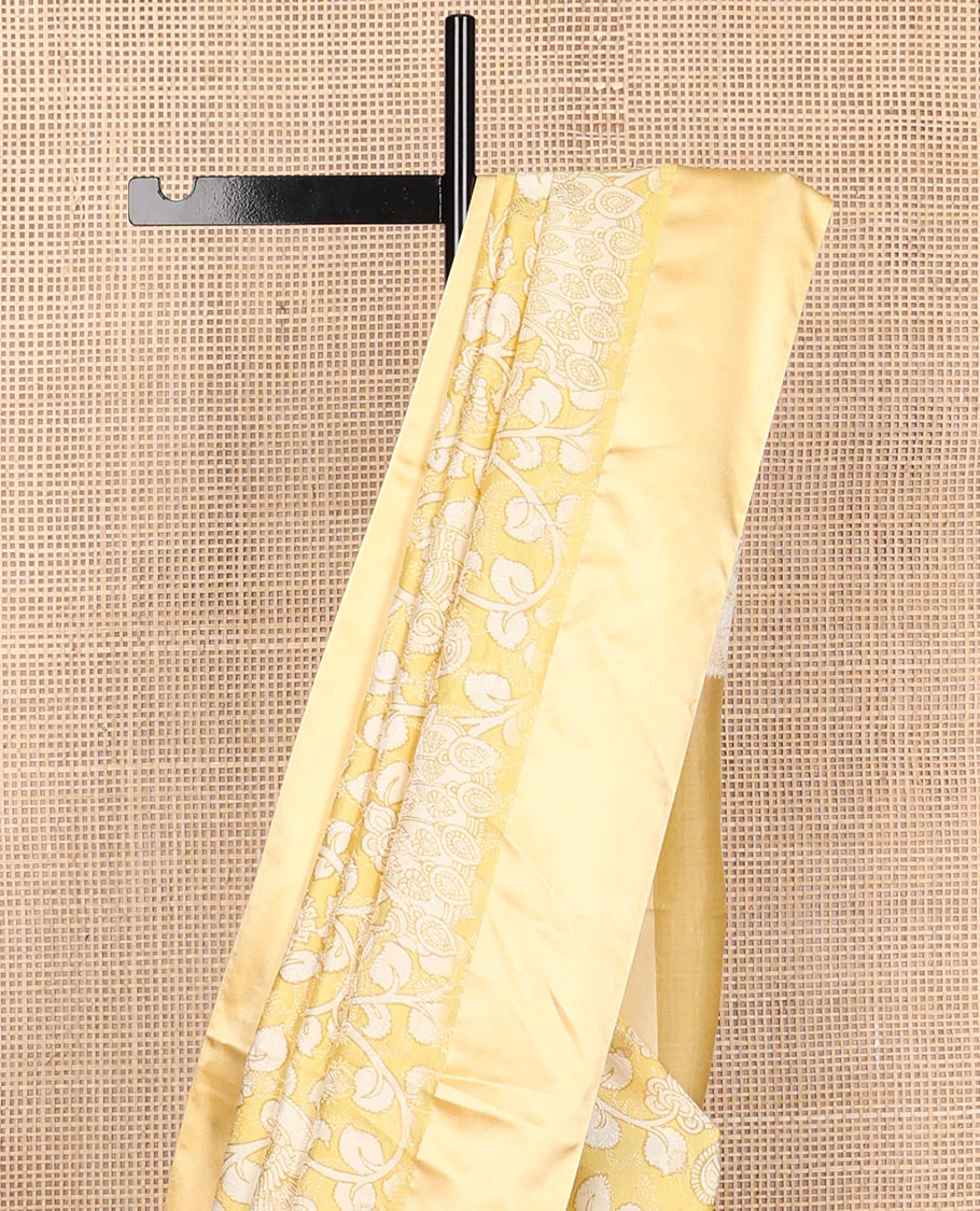 Yellow kalamkari-style floral vine & peacock printed tussar saree with zari buttas, plain border & plain pallu - Image 4