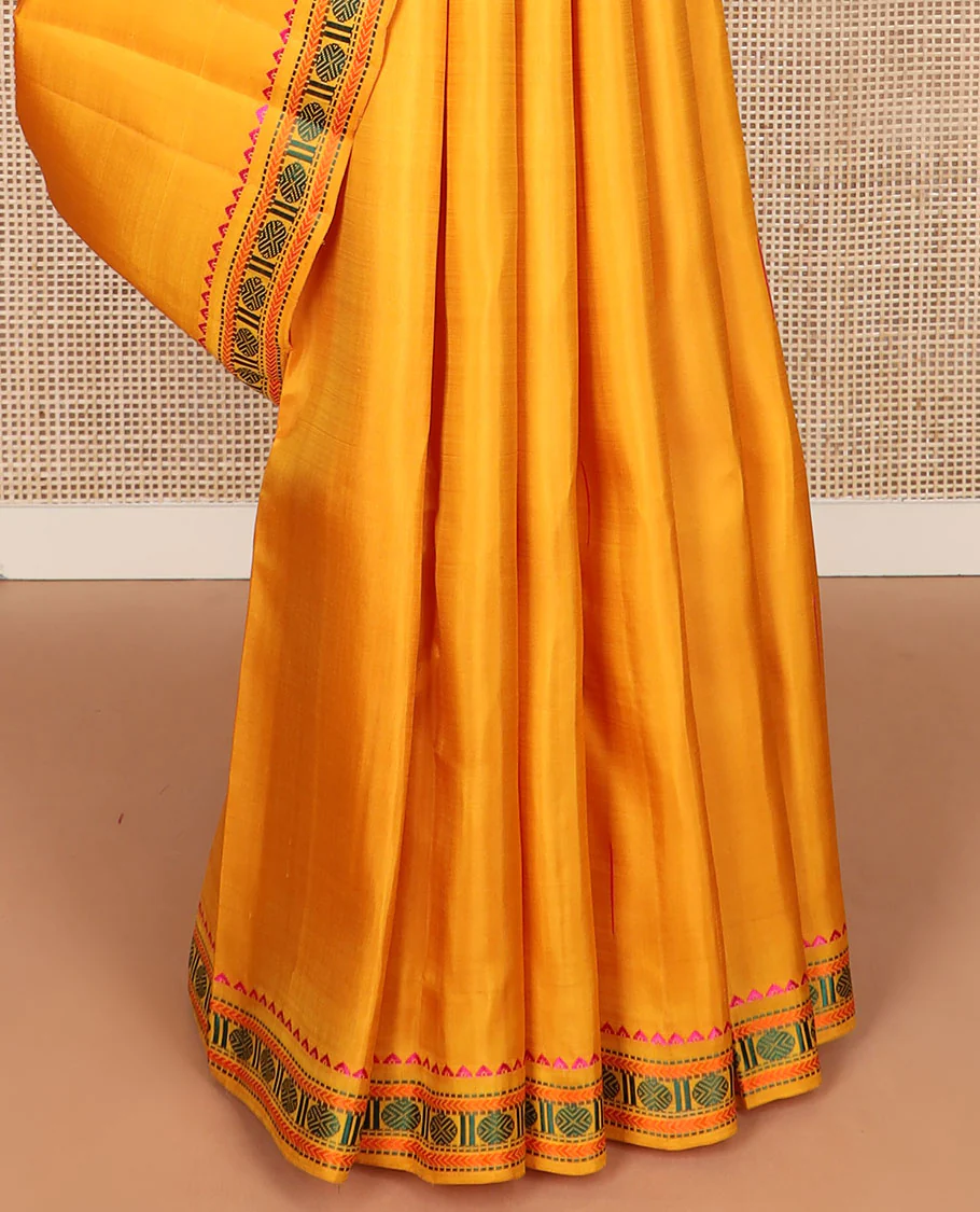 Yellow malli mokku buttas Kanchipuram silk saree, self-border of rekku, muthu, kathir, and rudraksham motifs, and  seppu rekku pallu - Image 5