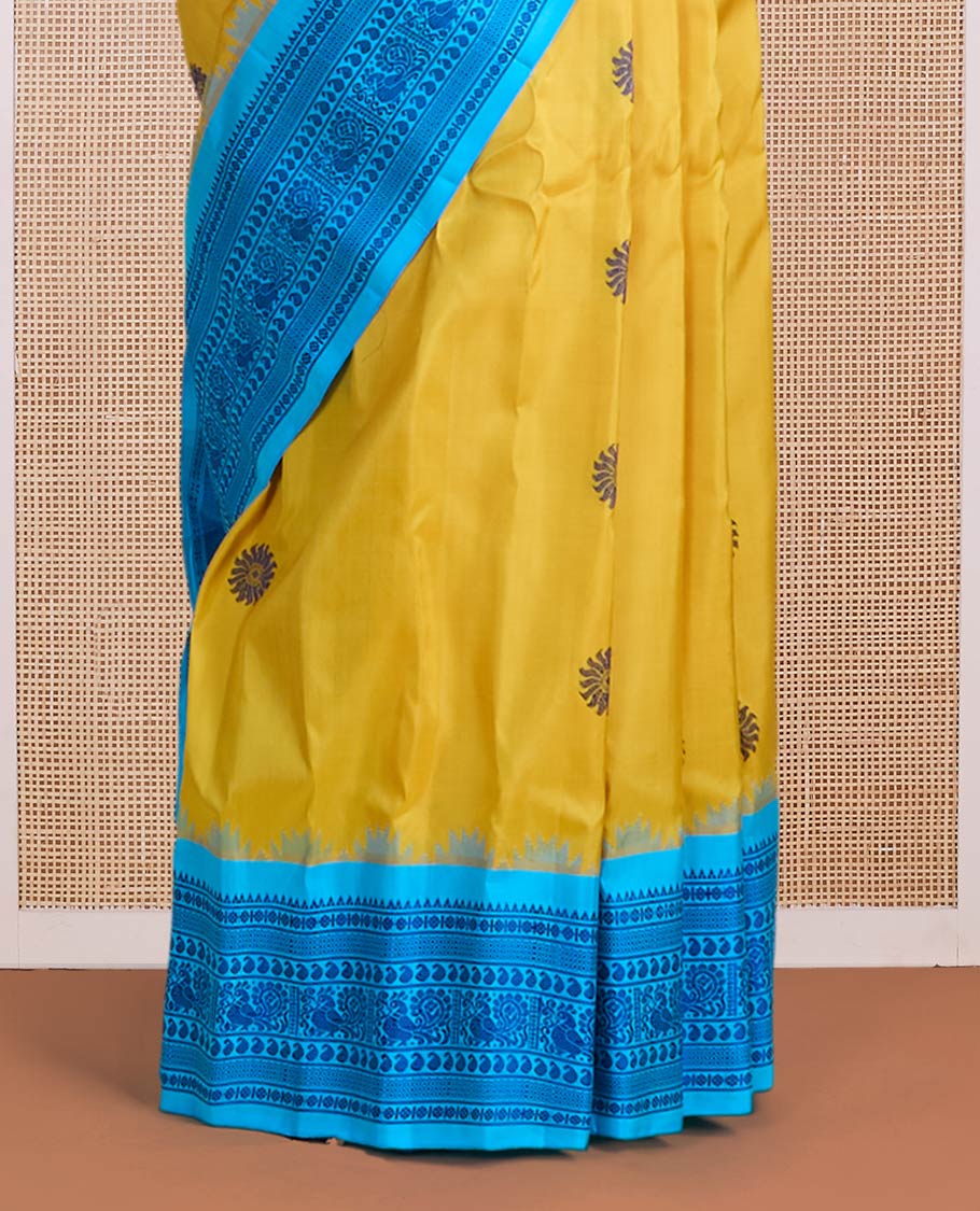 Yellow sunburst-style buttas gadwal silk saree, contrast traditional design border & pallu of jaal designs - Image 4